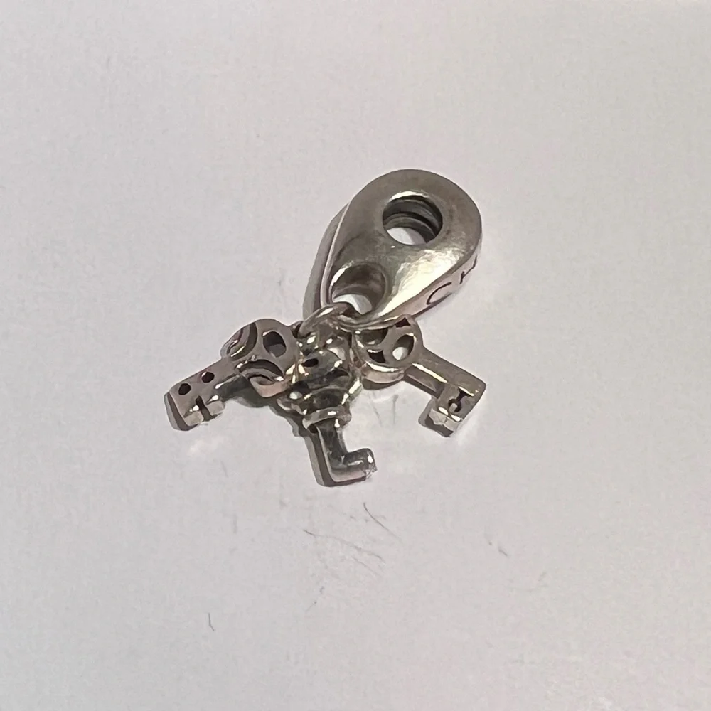 Chamilia 3 keys charm - Picture 5 of 8